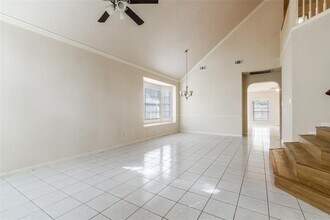 Building Photo - 1138 Evandale Ln