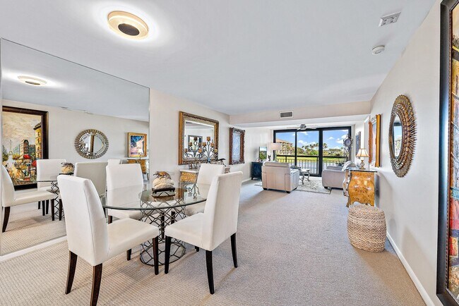 Building Photo - 501 S Seas Dr