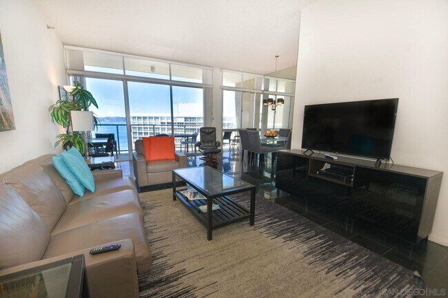 Foto del edificio - 1750 Avenida Del Mundo