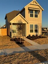 Building Photo - 140 Hartson Dr