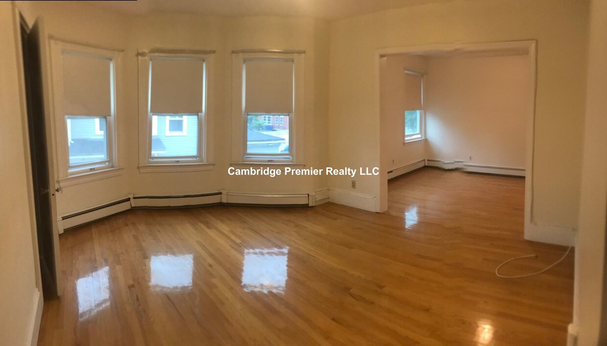 Primary Photo - 26 Broadway St