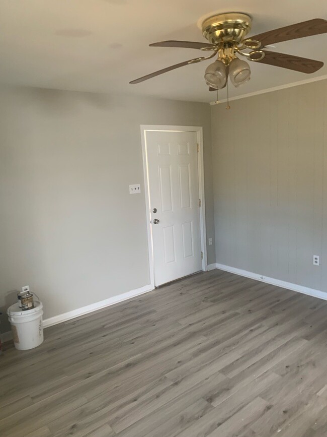 Building Photo - 309 Harrell Dr