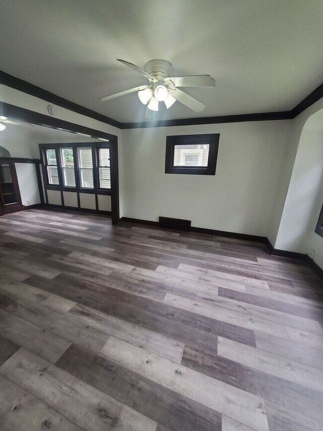 Foto del edificio - 2624-2626 N 37th St. (Duplex)