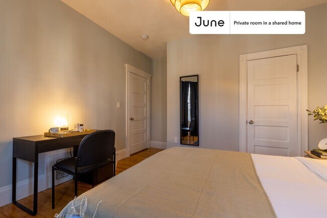 Foto del edificio - Room in Shared 4 bed/2 bath home in Savin Hill