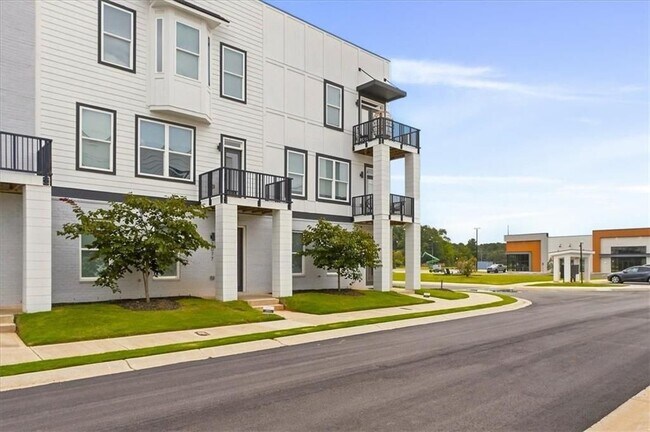 Building Photo - 1077 Glen Opal Dr
