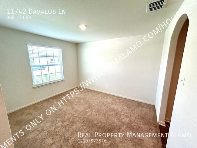Building Photo - 11742 Davalos Ln