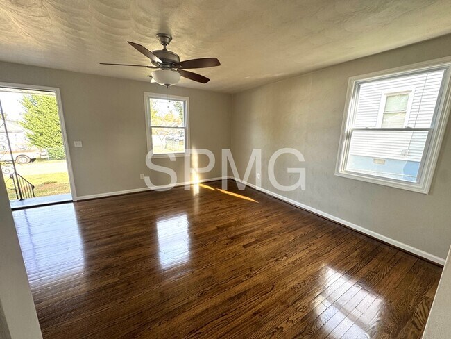 Foto del edificio - 1016 26th St SW