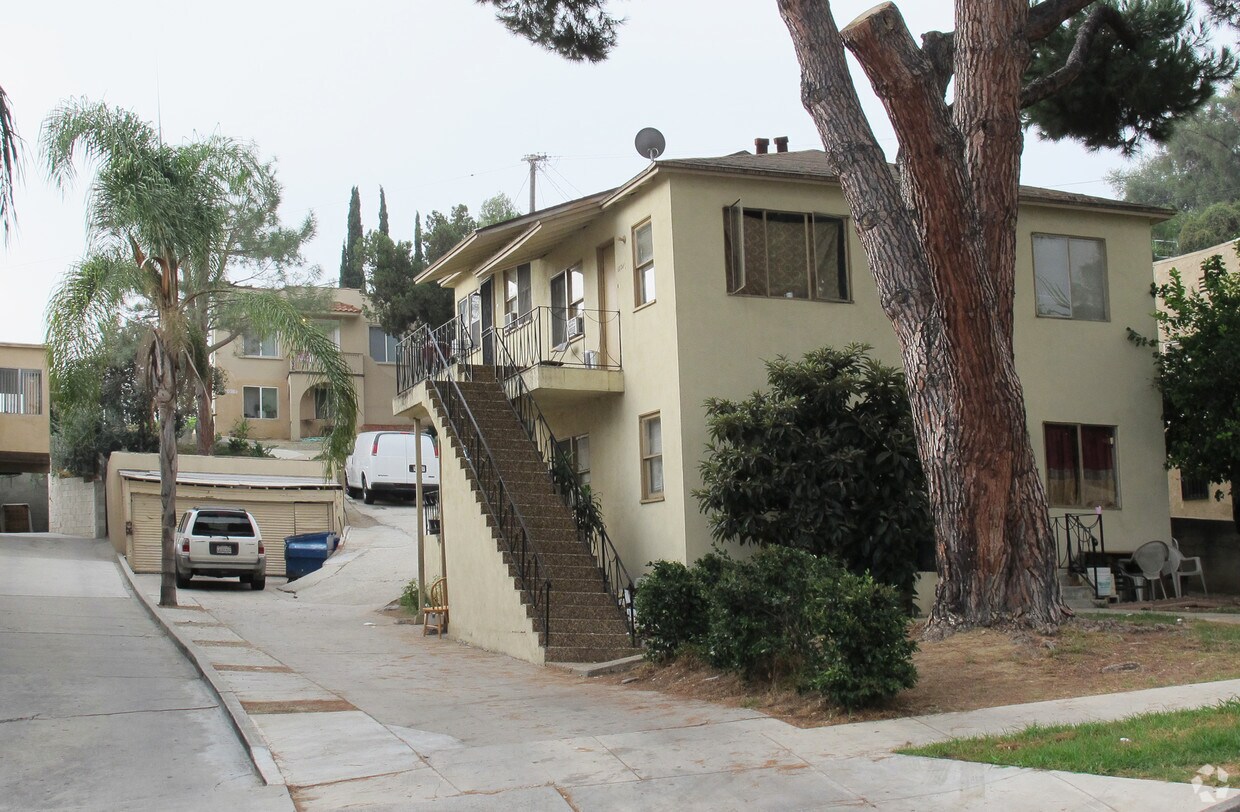 Primary Photo - 6034 La Prada St