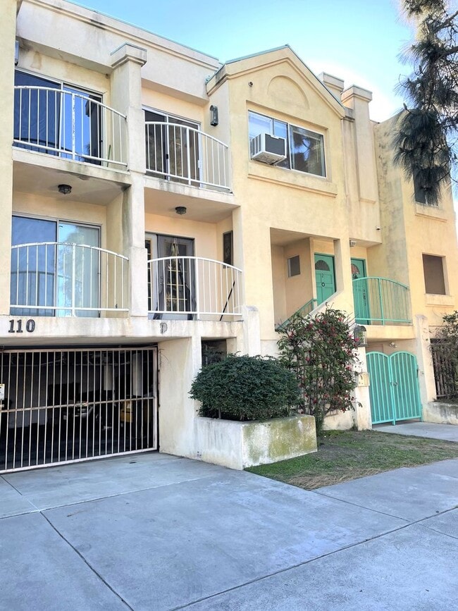 Building Photo - 110 N Marshall Ct