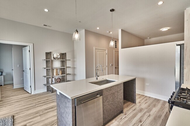 Foto del edificio - 920 E 43rd St