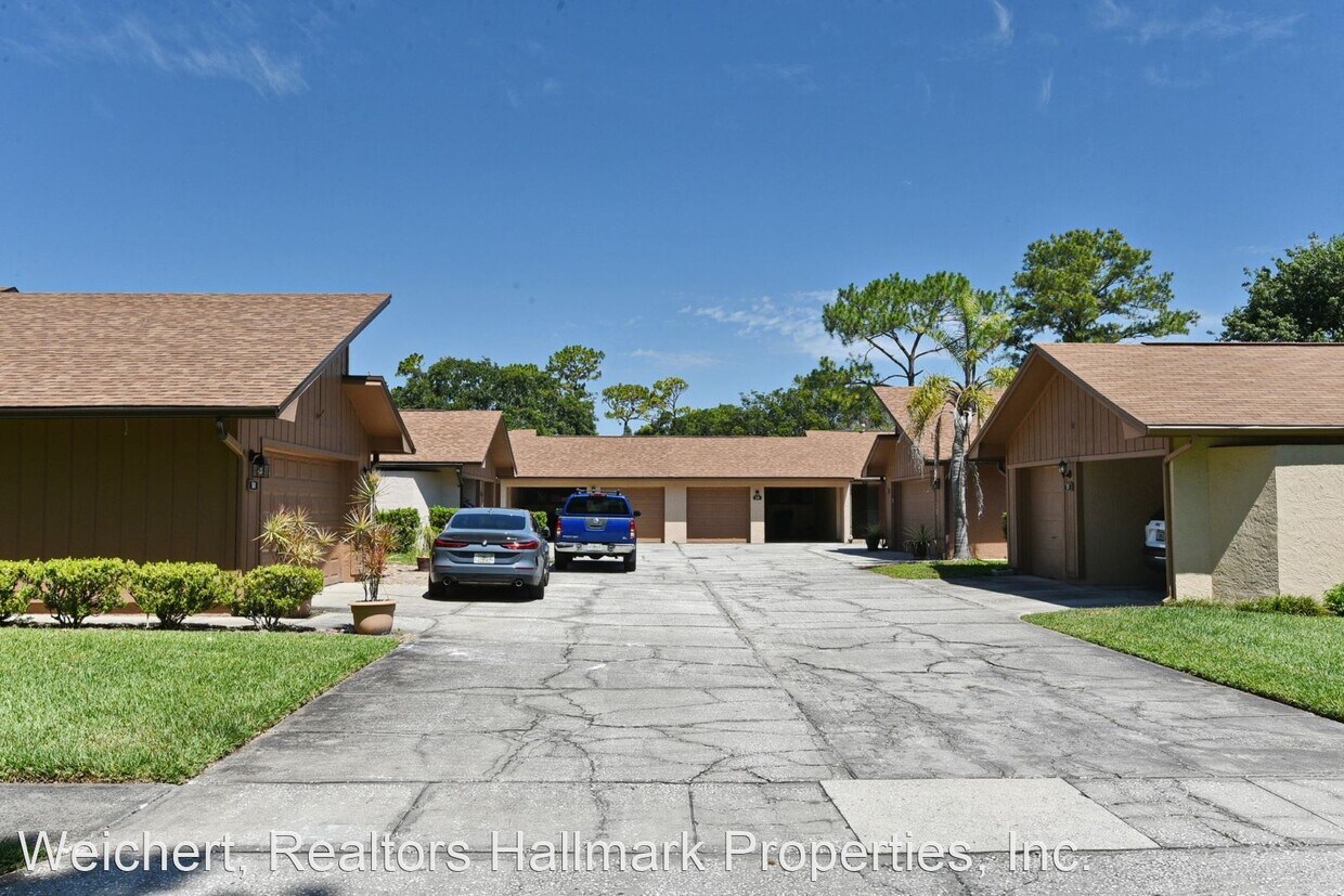 Primary Photo - 3 br, 2 bath House - 575 Woodfire Way