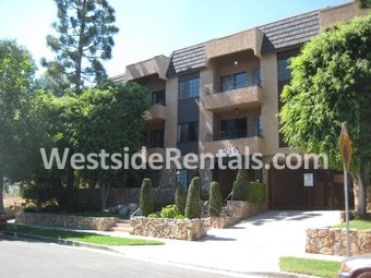 Primary Photo - 10655 Kinnard Ave