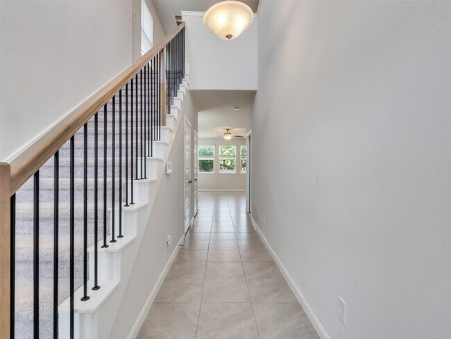 Building Photo - 7087 Silverleaf Oak St