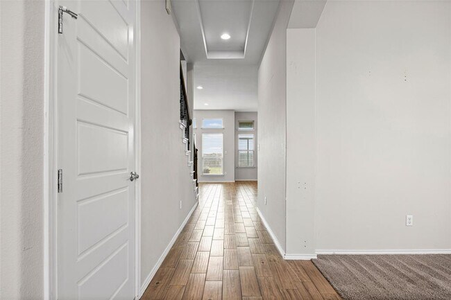 Foto del edificio - 17401 Silent Harbor Loop