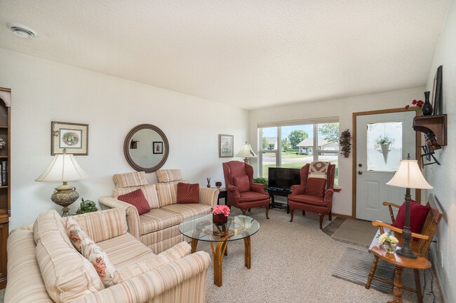 Building Photo - 2614 Poetters Cir