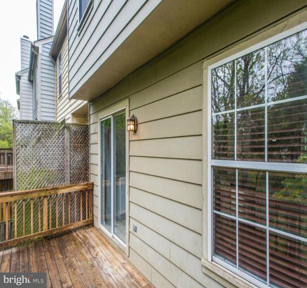 Foto del edificio - 7803 Brookview Ct