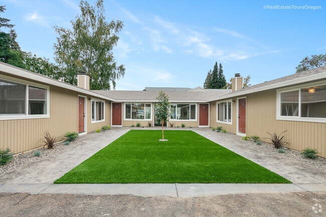 Building Photo - 151 N 29th Ave