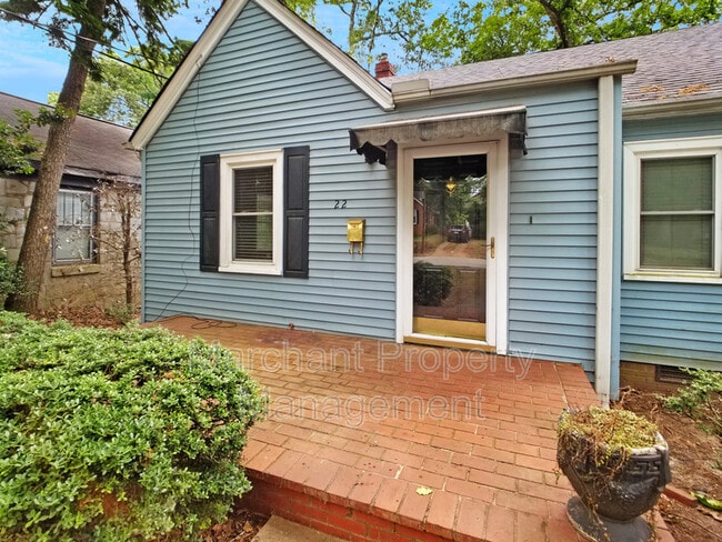 Building Photo - 22 Douglas Dr