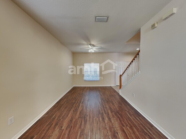 Building Photo - 11114 Creek Haven Dr