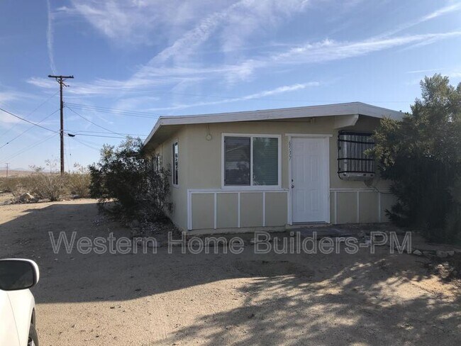Building Photo - 6537 Persia Ave