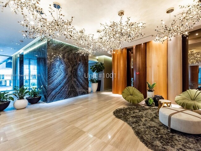 Building Photo - 488 NE 18th St