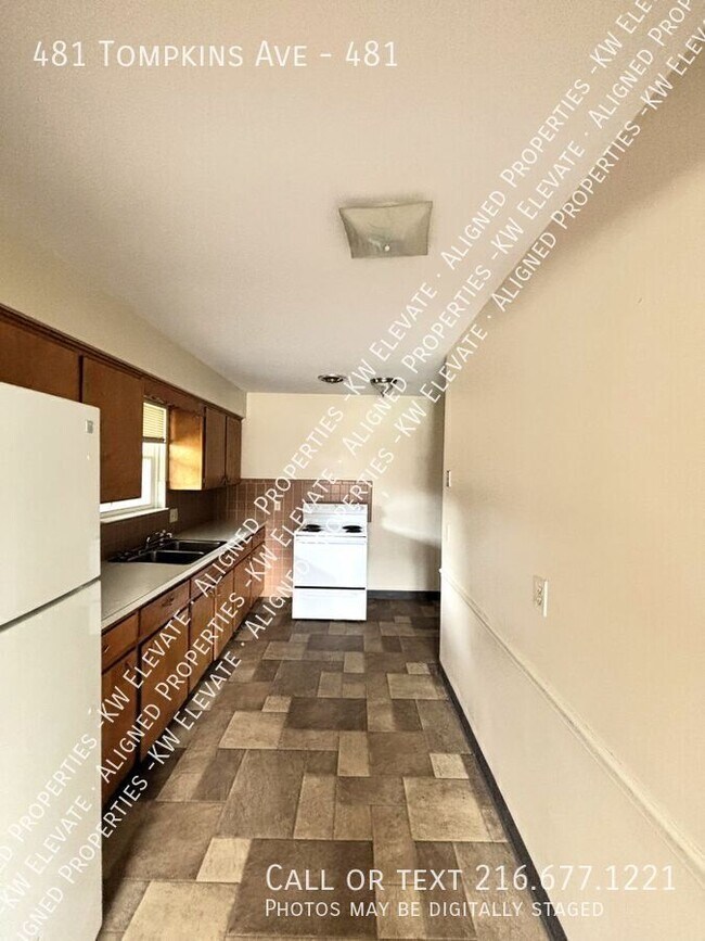 Foto del edificio - 481 Tompkins Ave