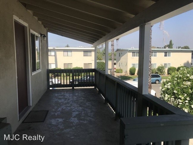 Building Photo - 936 Sharmon Palms Ln
