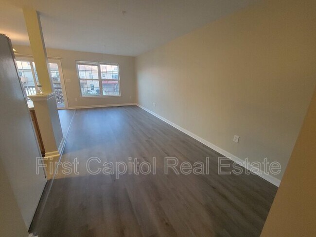 Building Photo - 540 Fisher Drive