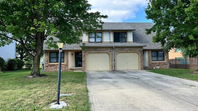 Foto del edificio - 426 Christy Drive