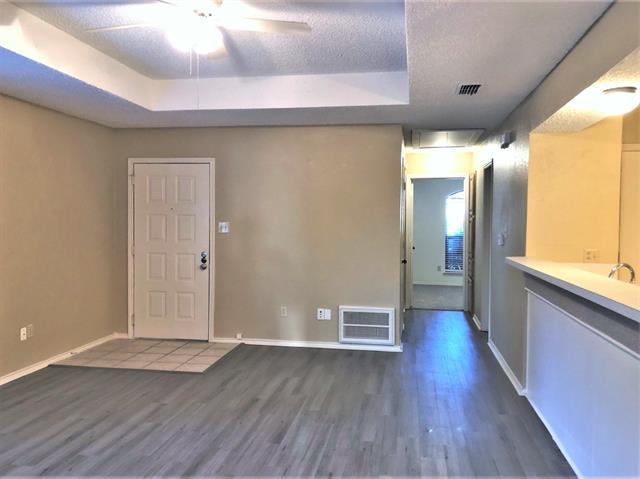 Foto del edificio - 9792 Windy Ridge Rd