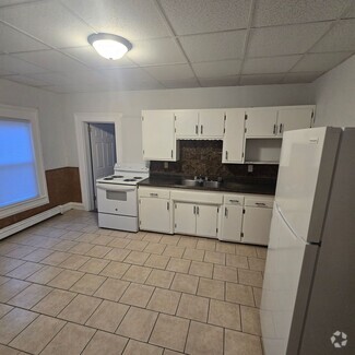 Building Photo - 508 N Water St