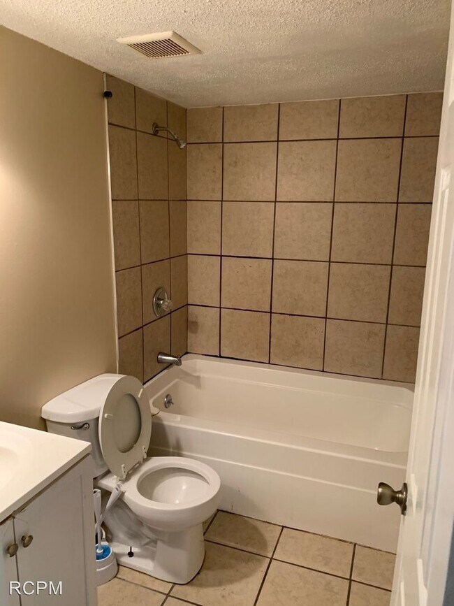 Building Photo - 4914 Cotton Row NW