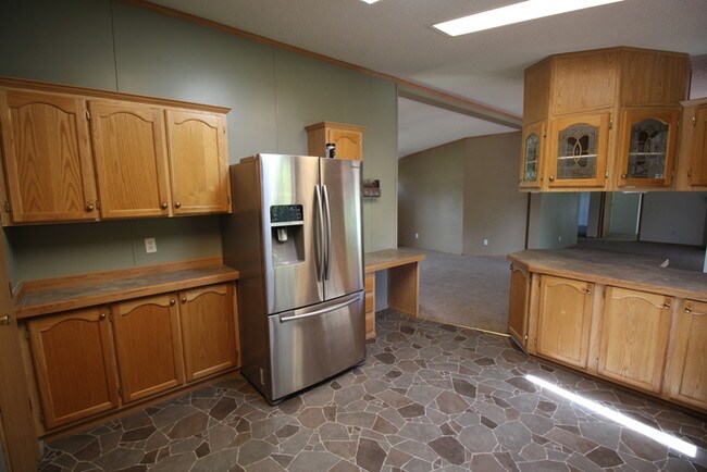 Building Photo - 9204 Snapdragon Dr