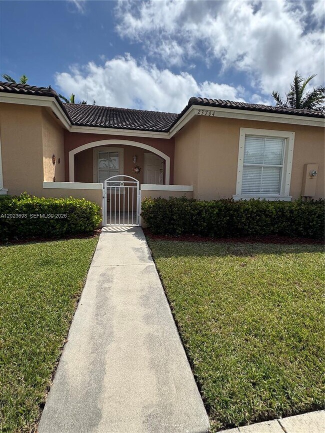 Foto del edificio - 23764 SW 109th Ave