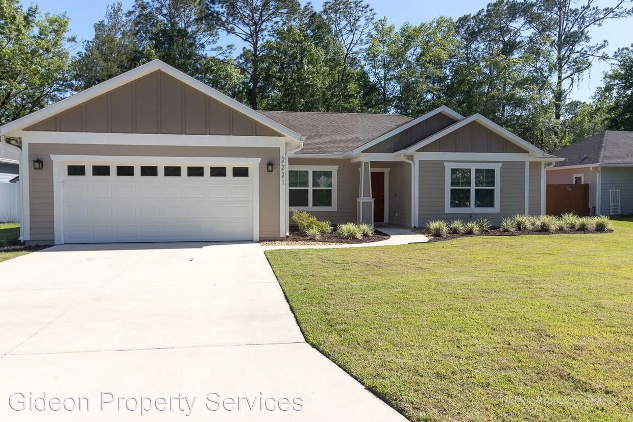 Primary Photo - 3 br, 2 bath House - 2221 NW 43rd Pl - Tim...