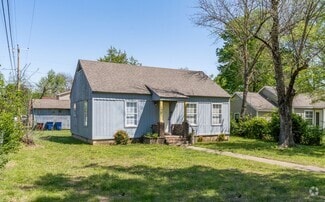 Building Photo - 3901 Chaffee Dr