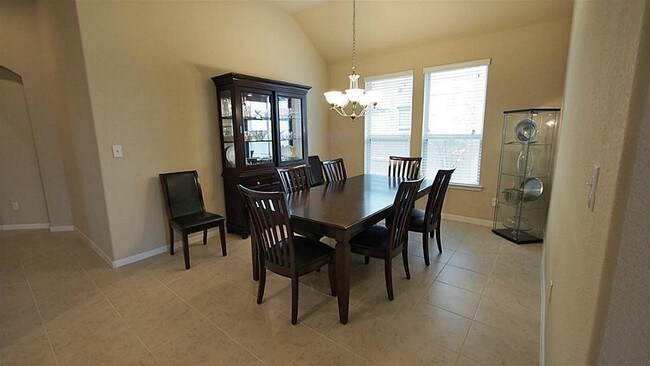 Foto del edificio - 6210 Eden Prairie Dr