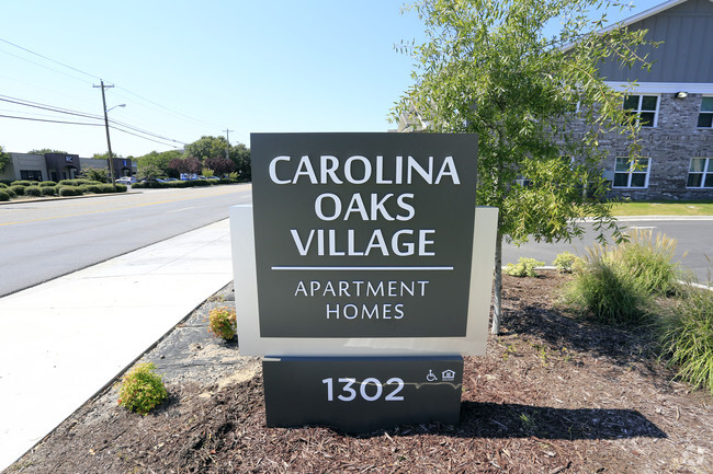 Building Photo - Carolina Oaks Village Apartments