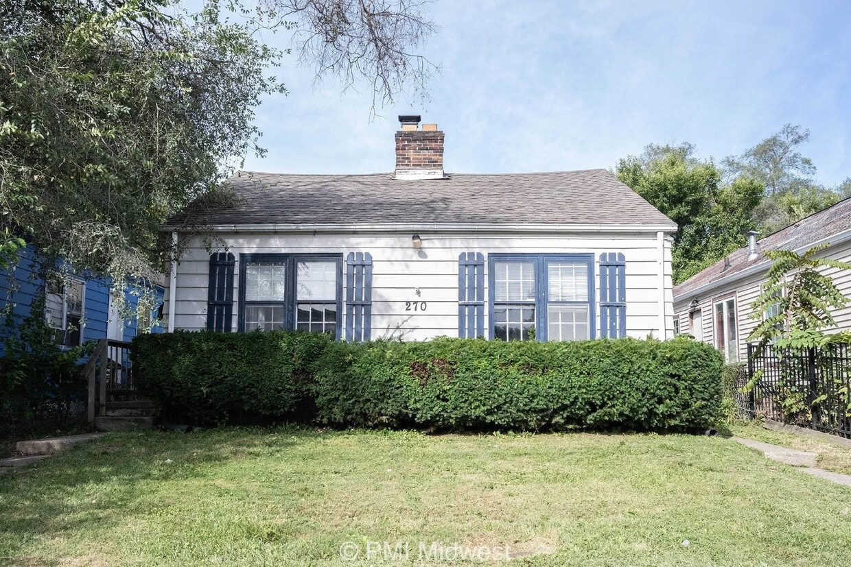 Photo - "Charming 3-Bed, 2-Bath Home in Indianapolis - 270 S Lasalle St, Spacious 1200 Sq Ft!"