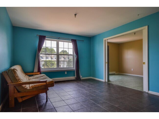 Sala de estar - 372 Hildred Dr