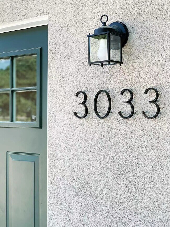 Building Photo - Beautiful 1 Bed/1 Bath Unit in Sacramento