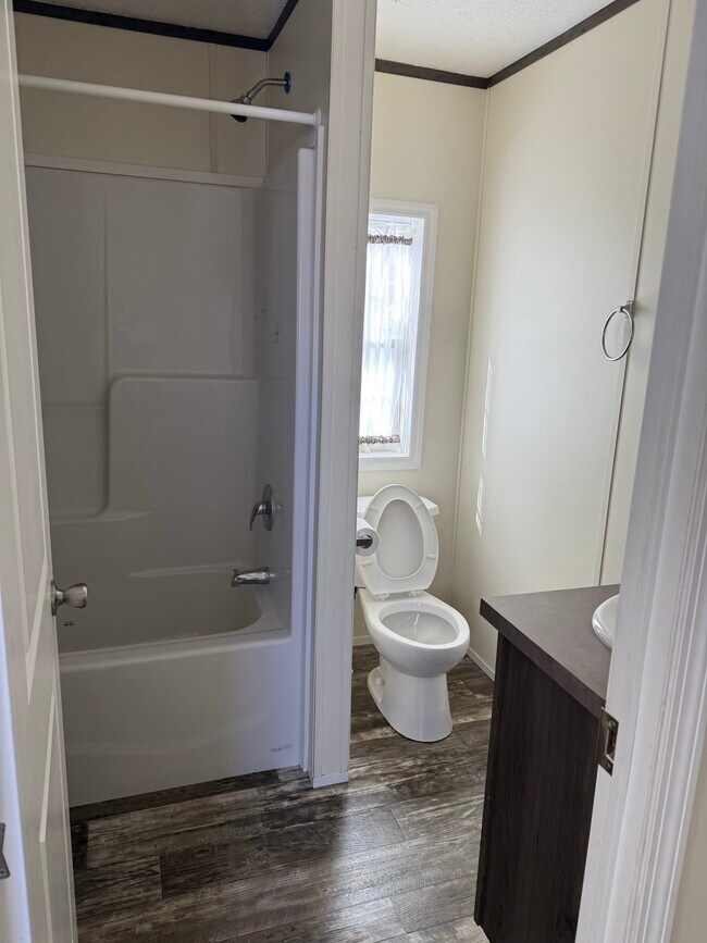 Foto del edificio - 55 Alflo Cir