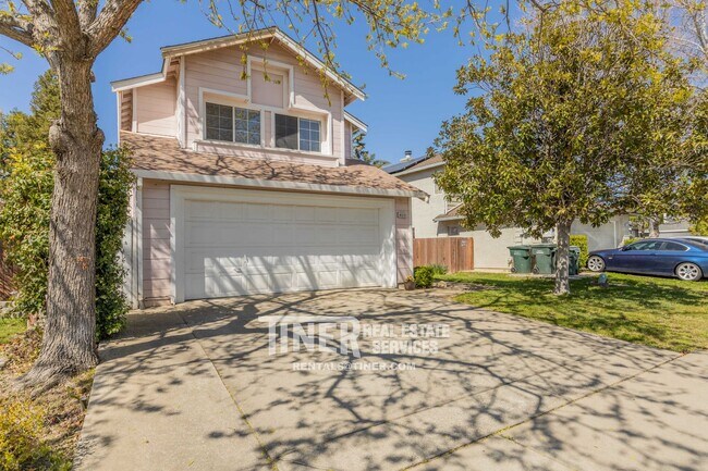 Building Photo - Beautiful 2-Story Antelope Home