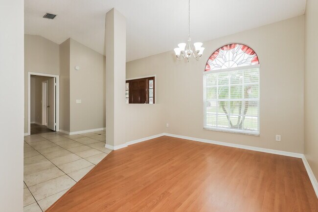 Building Photo - 2612 Brianholly Dr