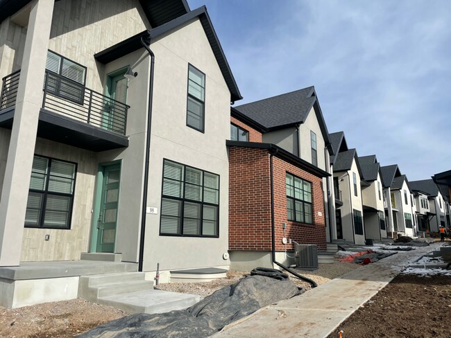 Building Photo - 165 E Lamotte Peak Ln