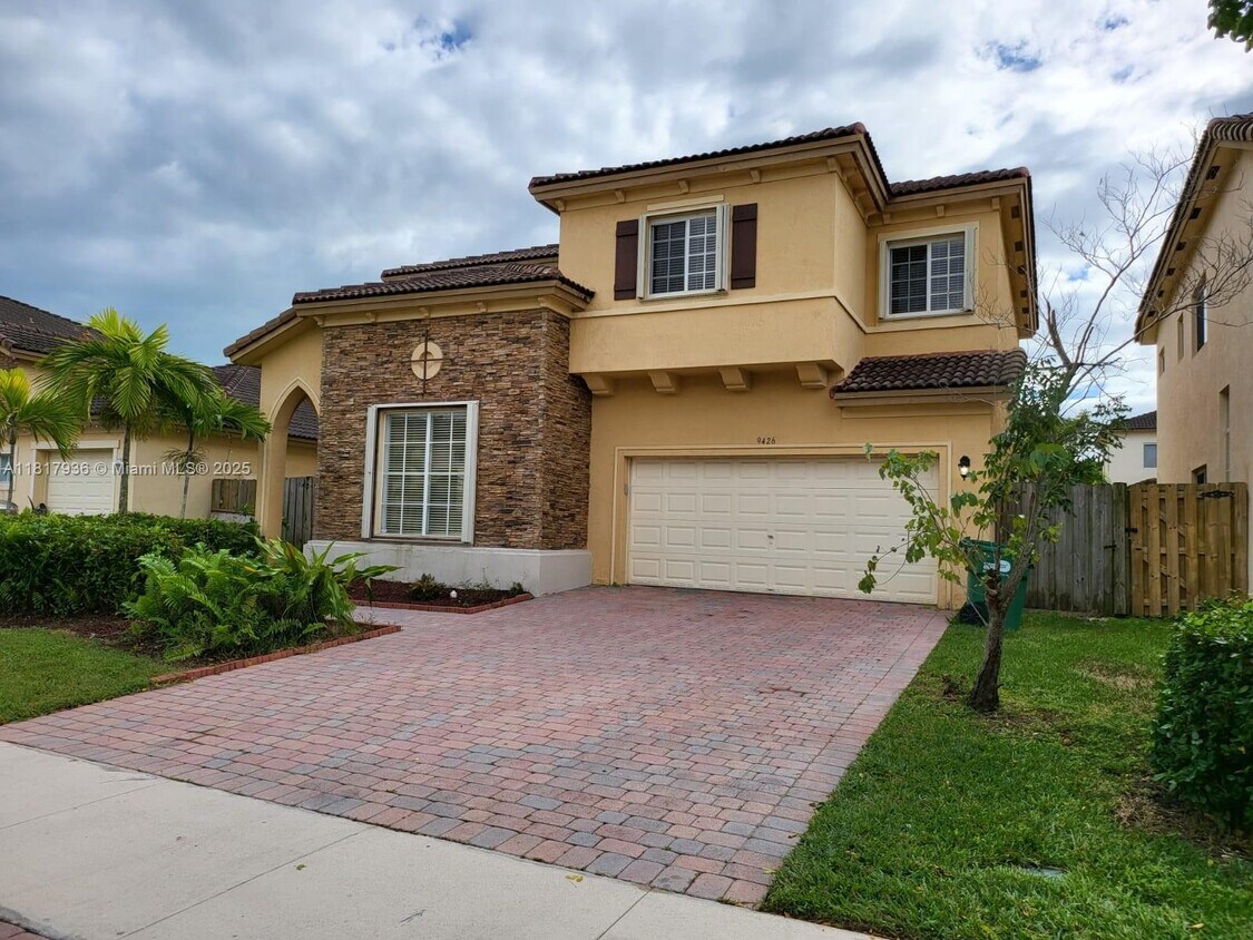 Primary Photo - 9426 SW 227th Terrace