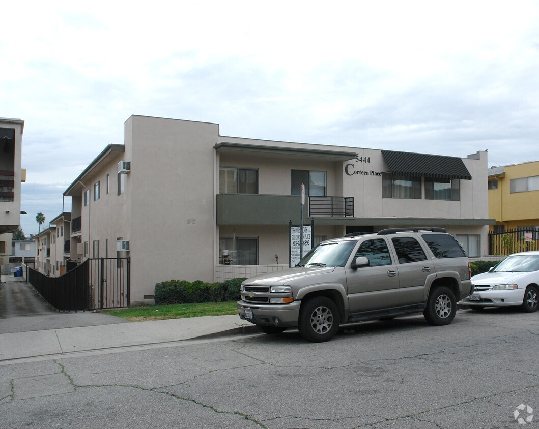 Building - 5444 Corteen Pl