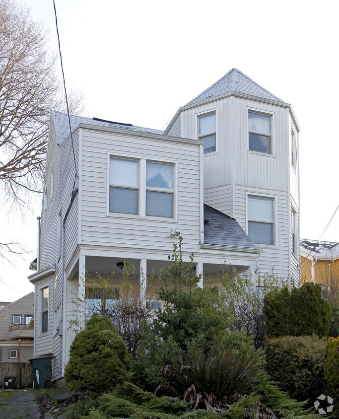 Foto del edificio - 12 Unit Boarding House