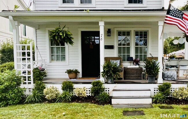 Foto del edificio - 76 East Ave