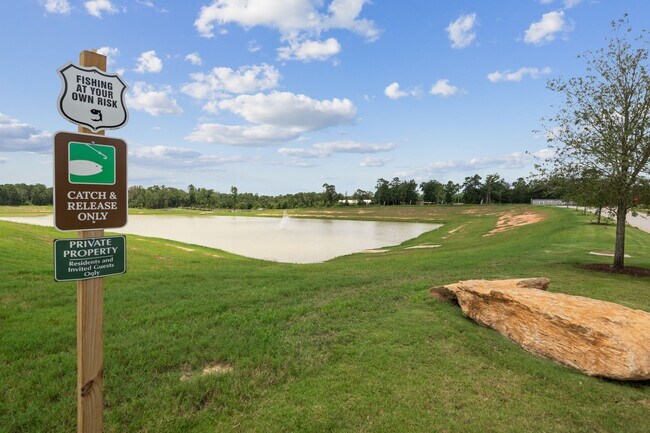 Foto del edificio - 15631 Plum Brk Dr